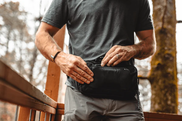 travel fanny pack for men